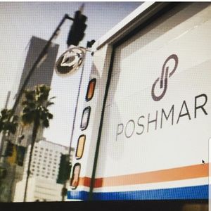 🎉Posh Orders Going Out🎉